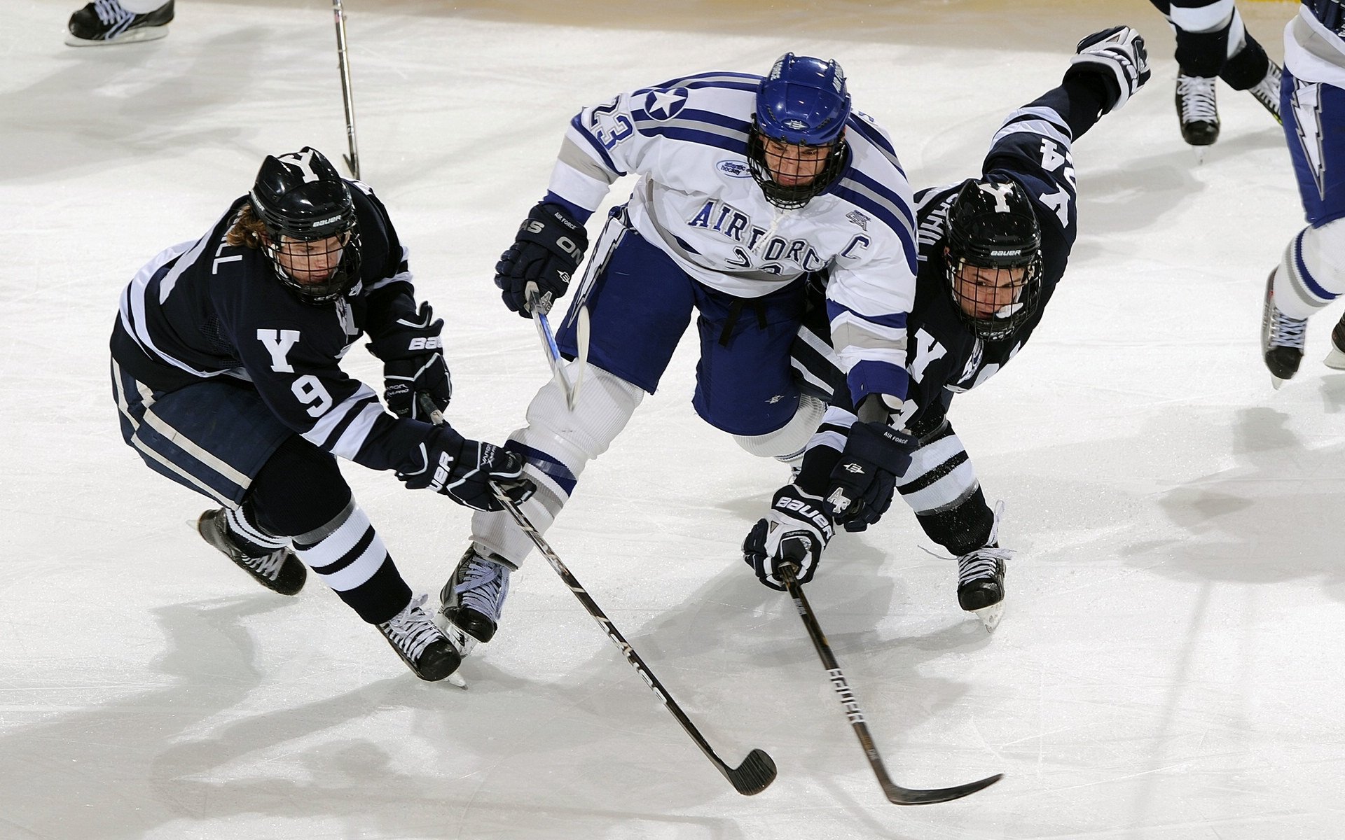 新型“抗噪地板”在篮球馆实战测评 降噪效果明显